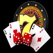 Antarmuka permainan Microgaming di aplikasi sule76 menampilkan slot berthema dan dealer live kasino